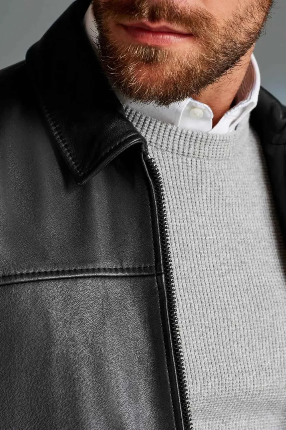 Men's Casual Sleeveless Stand Collar Genuine Leather Waistcoat - Image 3