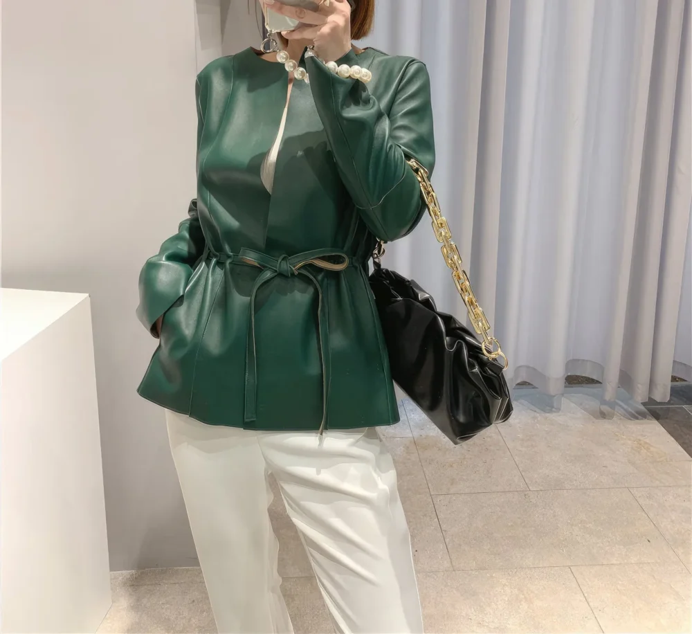 Womenâ€™s Green Genuine Sheepskin Round Neck Casual European Streetwear Top Fashion Pleated Simple Classic Leather Coat